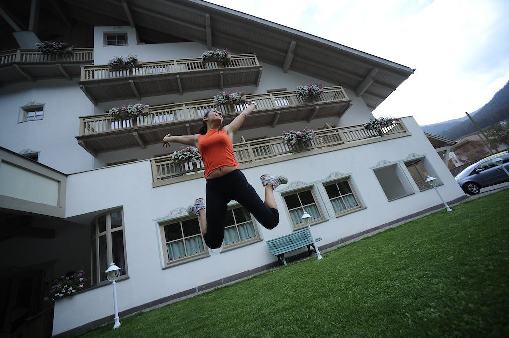 Aparthotel Wellness Villa di Bosco Teser im Fleimtal Exterior foto